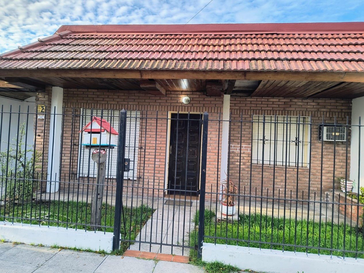 CASA 3 DORMITORIOS