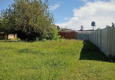 Lote 195 mts Manzanares, sobre asfalto.